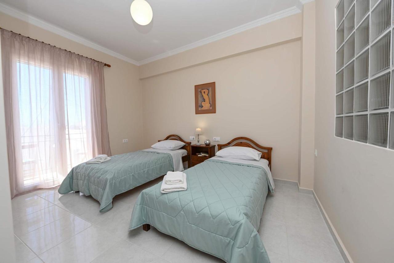 Sweet Retreat Apartment Tinos ภายนอก รูปภาพ